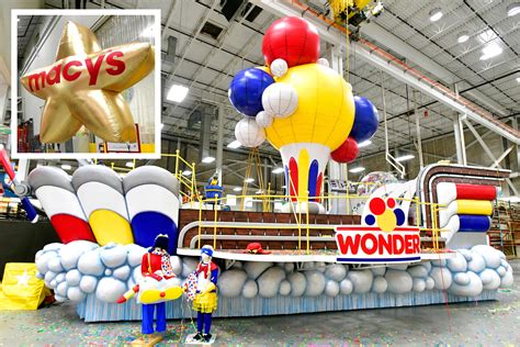 Seasonal Float/Balloon Fabricator, Parade Studio 